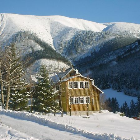 Pension 48 Spindleruv Mlyn Exterior photo